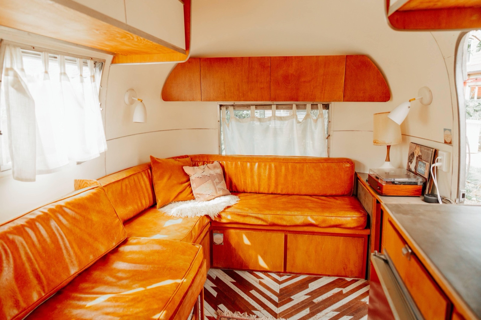Vintage Airstream lounge interior reference
